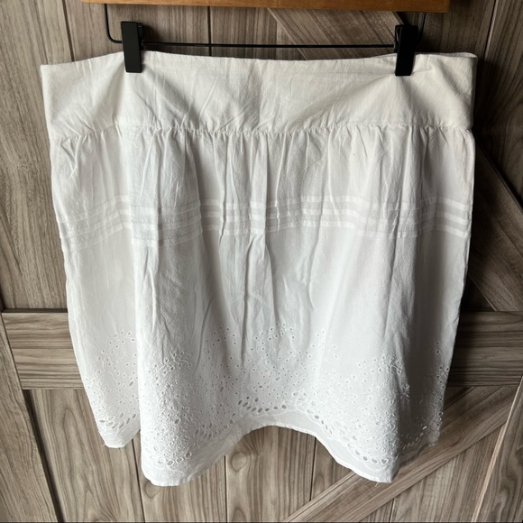 Flowy White Skirt by Romy - Picture 4 of 9